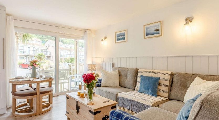 Photo of 2 Bed in Downderry