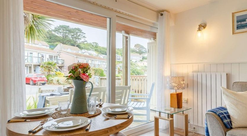 Photo of 2 Bed in Downderry