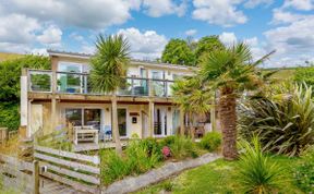 Photo of in Downderry (88478)