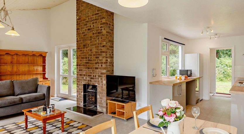 Photo of 2 Bed in Notter