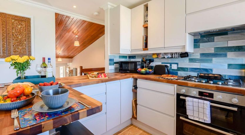 Photo of 4 Bed in Bridgend