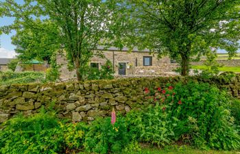 2 Bed in Buxton Holiday Cottage