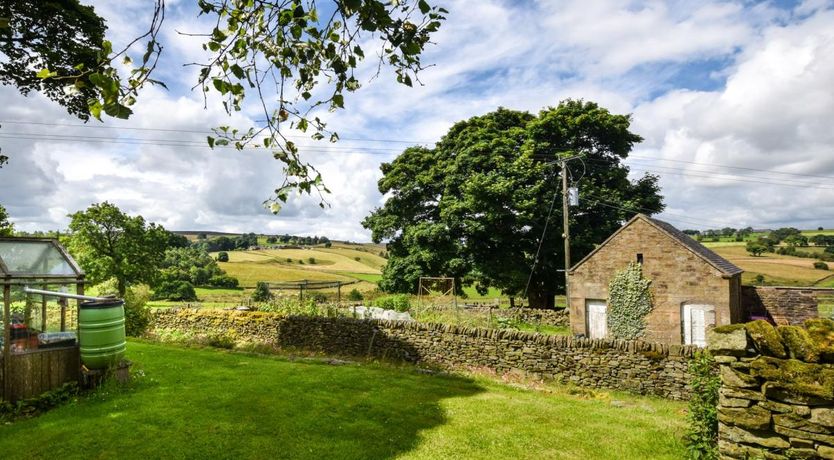 Photo of 2 Bed in Longnor