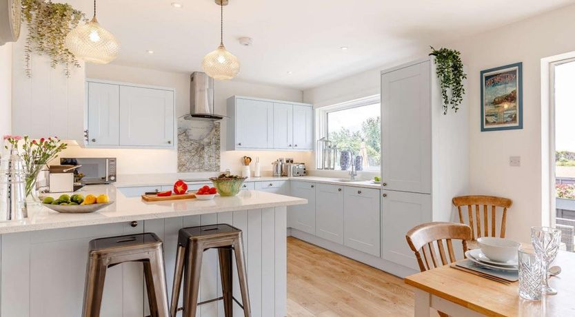 Photo of 3 Bed in Phillack