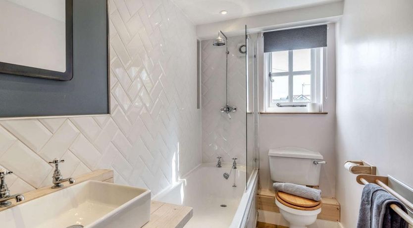 Photo of 3 Bed in Greenodd