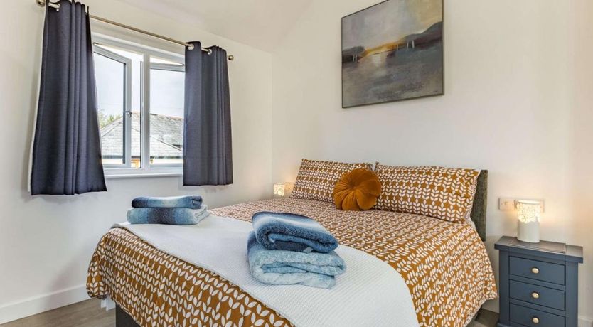 Photo of 1 Bed in Hersham