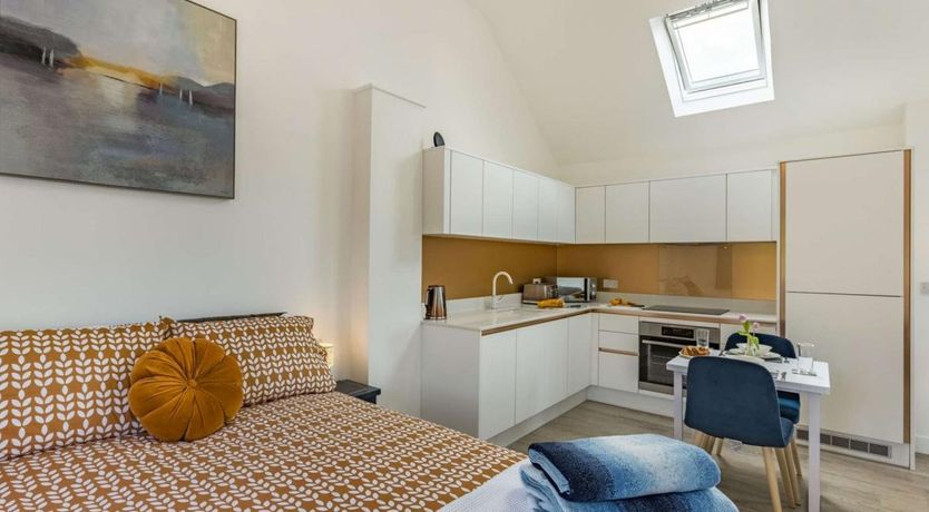 Photo of 1 Bed in Hersham