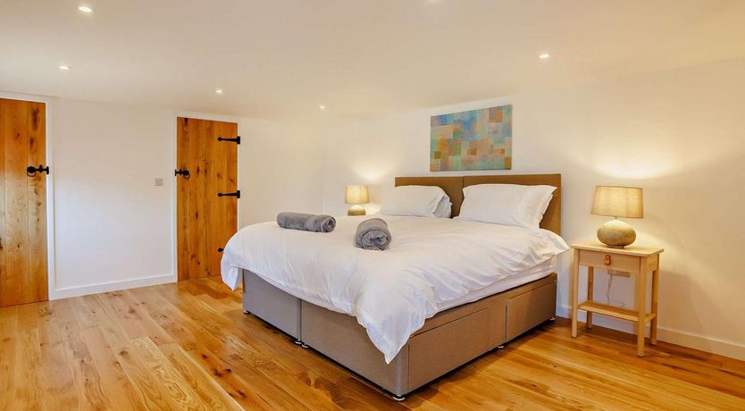 Photo of 2 Bed in Kings Nympton