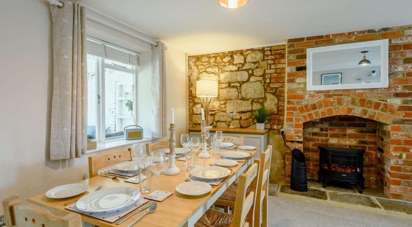 Photo of 3 Bed in Blackwater