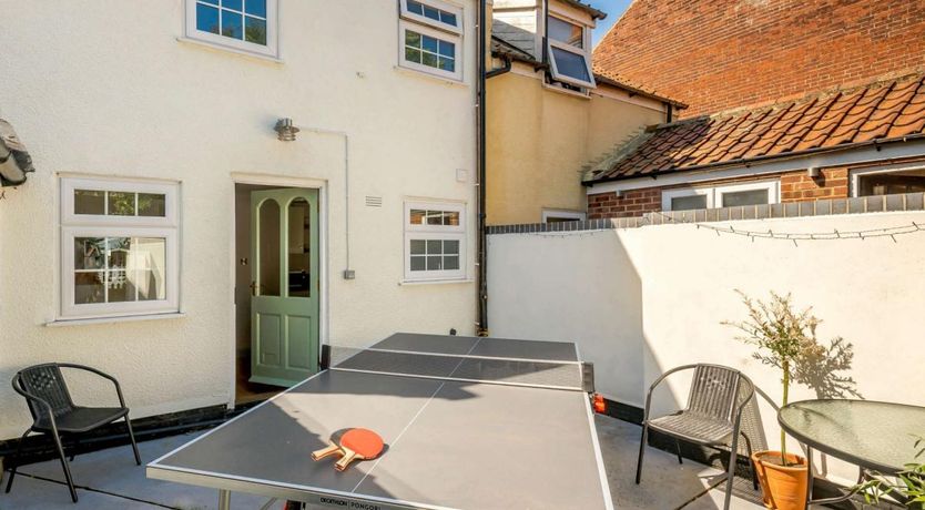 Photo of 2 Bed in Oulton