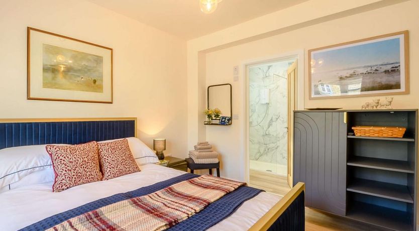 Photo of 3 Bed in Stow on the Wold