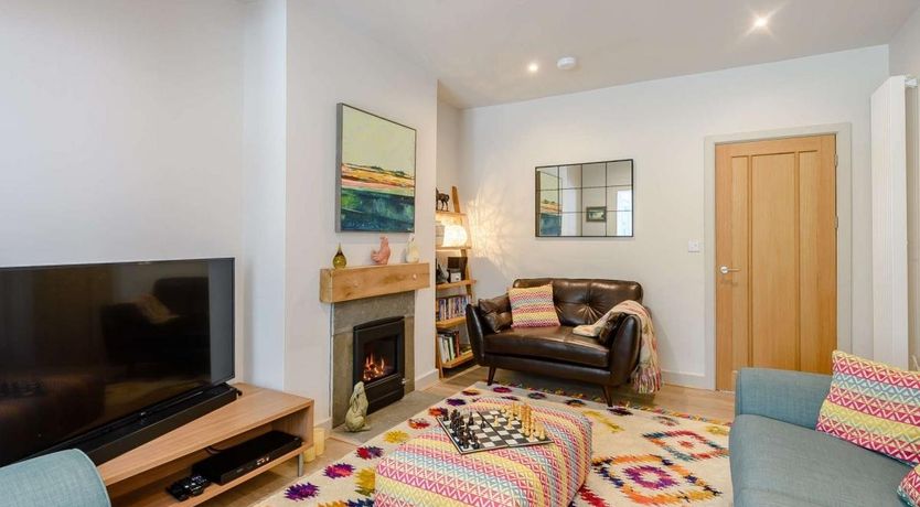 Photo of 3 Bed in Stow on the Wold