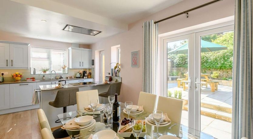 Photo of 3 Bed in Stow on the Wold