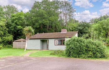 2 Bed in Saltash Holiday Cottage