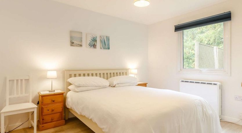 Photo of 2 Bed in Notter