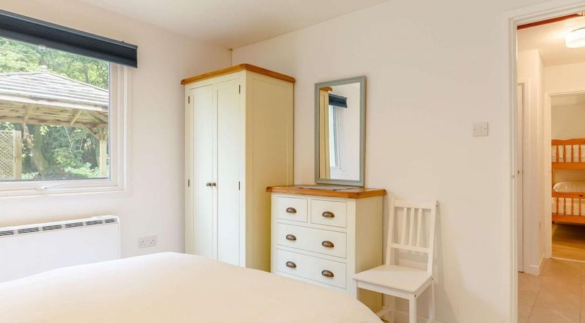 Photo of 2 Bed in Notter