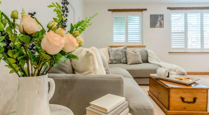 Photo of 2 Bed in Aston Sub Edge