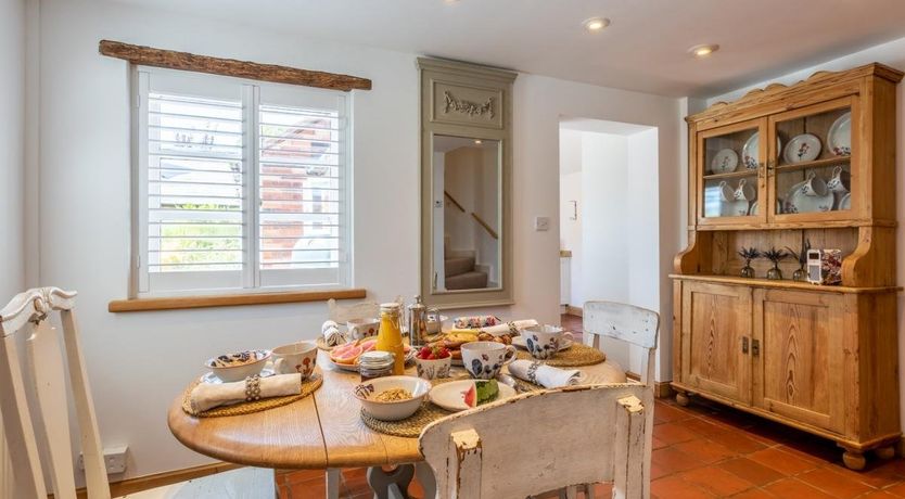 Photo of 2 Bed in Aston Sub Edge