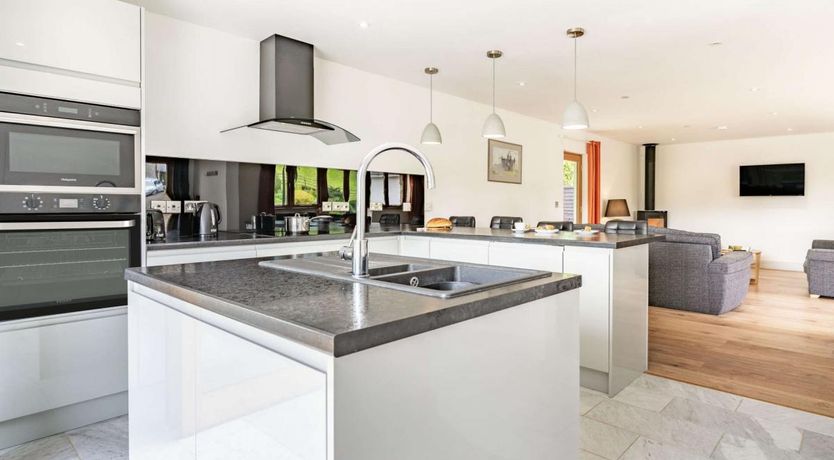 Photo of 2 Bed in Raglan