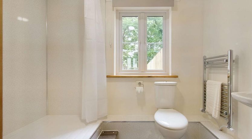 Photo of 7 Bed in Narberth