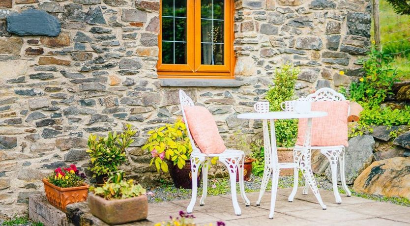 Photo of 1 Bed in Bontnewydd