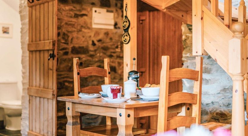 Photo of 1 Bed in Bontnewydd