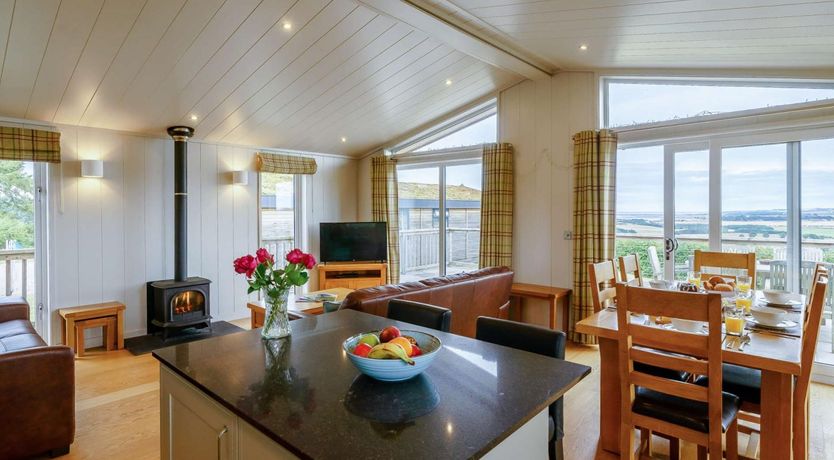 Photo of 3 Bed in St. Andrews