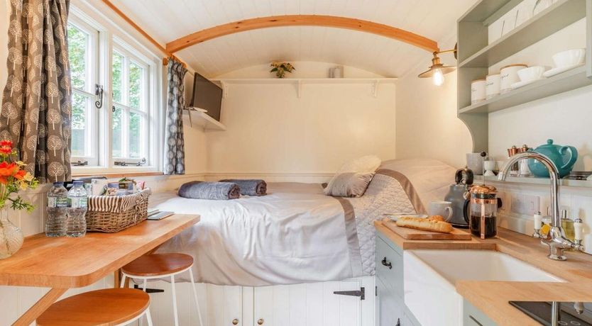 Photo of 1 Bed in Chapel Amble