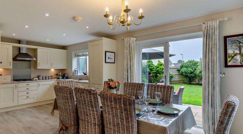 Photo of 4 Bed in Westward Ho