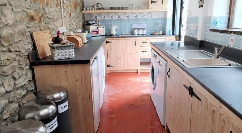 Photo of 2 Bed in Brynteg