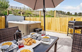 in Brynteg (81353) Holiday Cottage