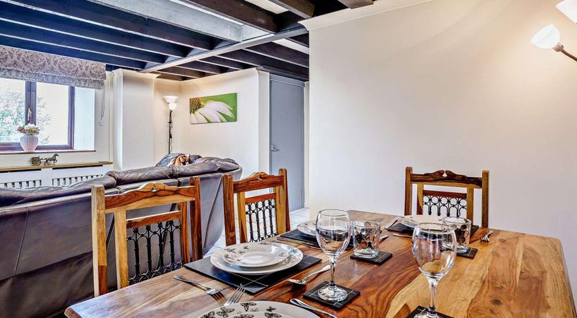 Photo of 2 Bed in Brynteg