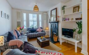 Photo of in Eastbourne (83924)