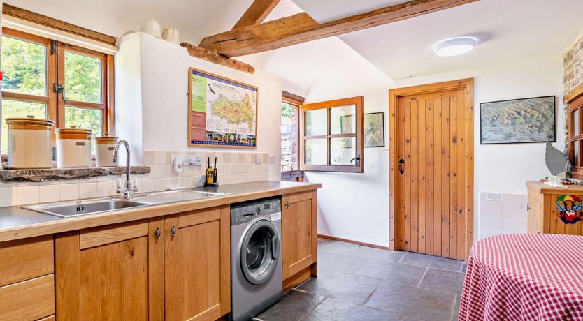 Photo of 4 Bed in Brecon