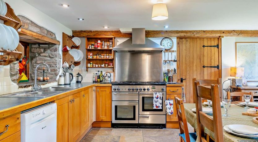 Photo of 4 Bed in Brecon