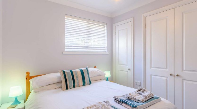 Photo of 4 Bed in Tenby