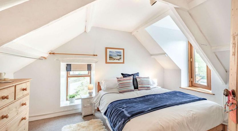 Photo of 2 Bed in Llangwm