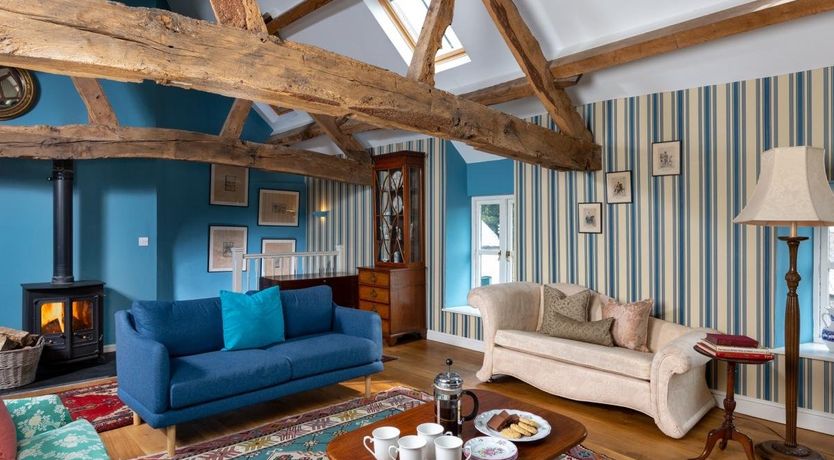 Photo of 4 Bed in Llandefaelog Fach