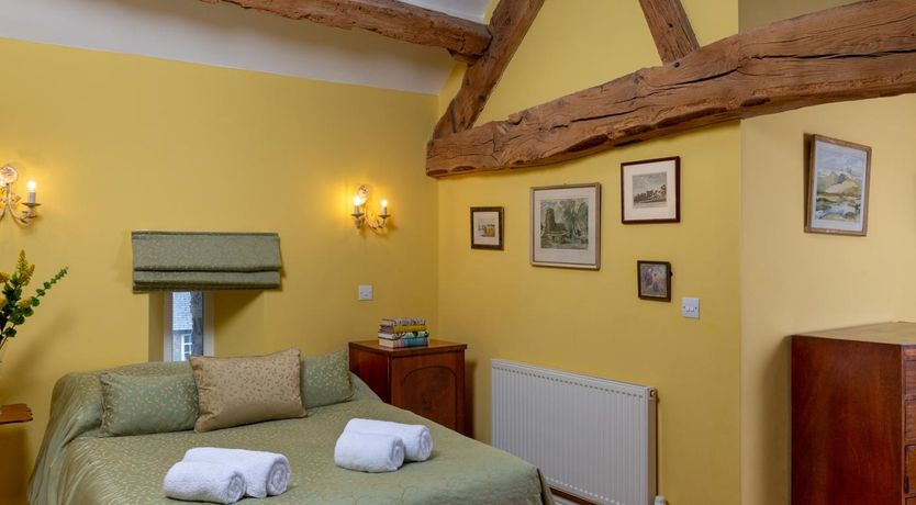 Photo of 4 Bed in Brecon