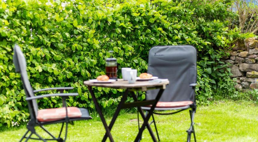 Photo of 1 Bed in Hoff