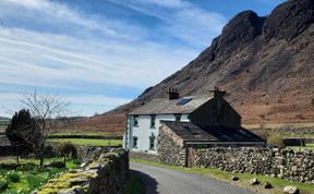 Photo of in Wasdale Head (SZ326)