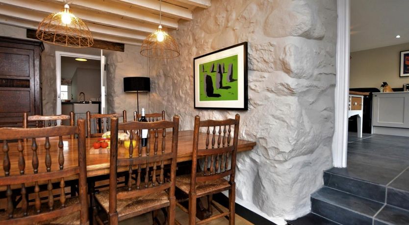 Photo of 3 Bed in Tyn Y Groes