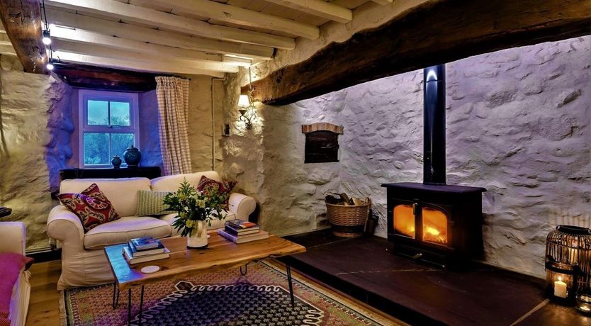 Photo of 3 Bed in Tyn-y-Groes