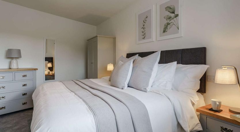 Photo of 2 Bed in Usk-