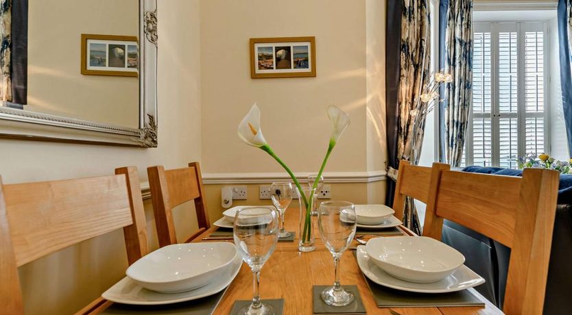 Photo of 2 Bed in Tenby