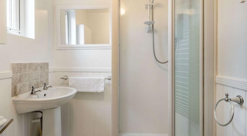 Photo of 2 Bed in Santon