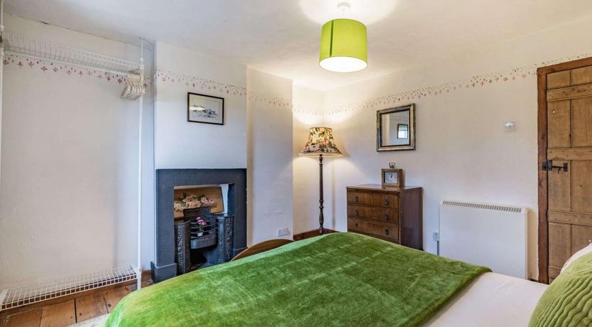 Photo of 2 Bed in Santon