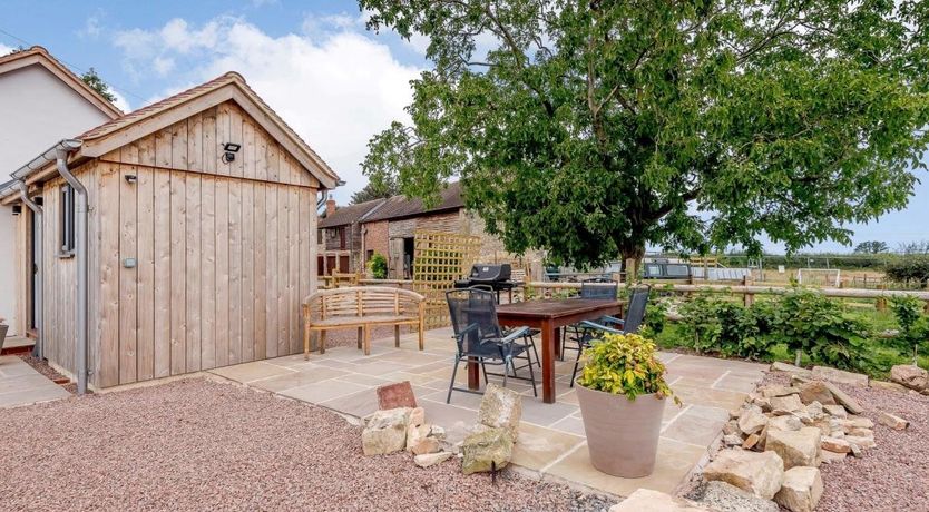 Photo of 2 Bed in Cliffords Mesne