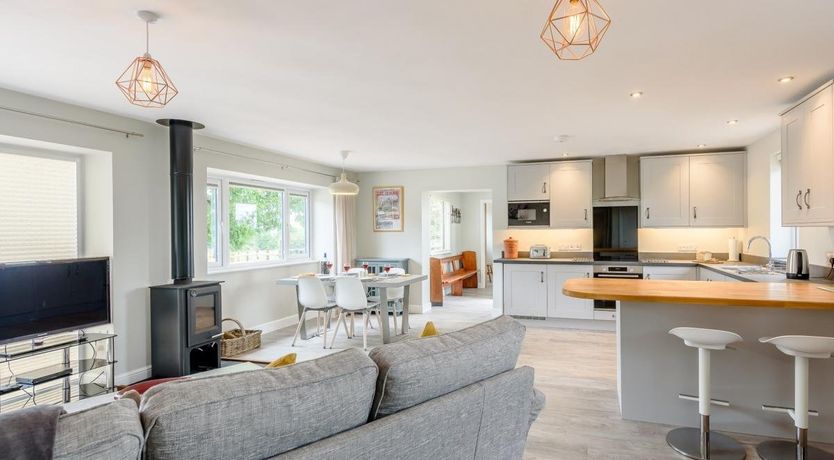 Photo of in Newent  (78696)
