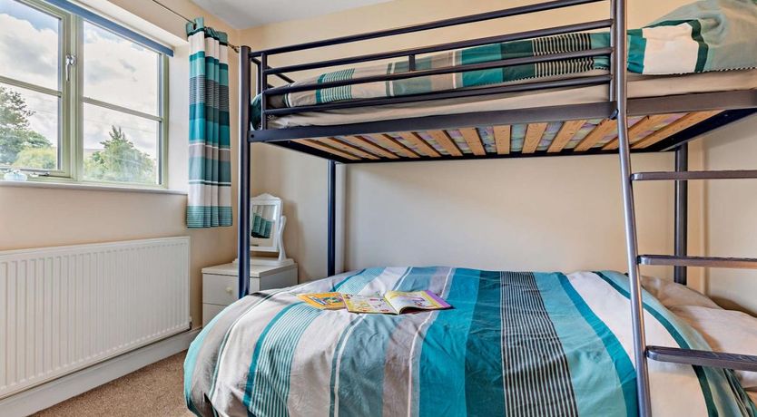 Photo of 3 Bed in Watchet